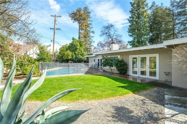 1264 W Celeste, Fresno, CA 93711