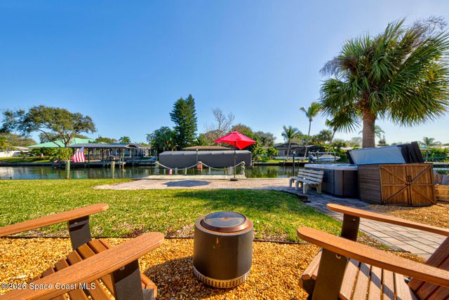 30 Westview Lane, Cocoa Beach, FL 32931