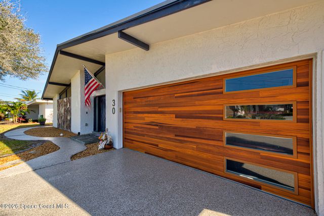 30 Westview Lane, Cocoa Beach, FL 32931