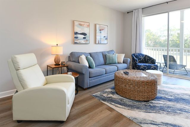 632 River Oaks Dr Apt 50E, Myrtle Beach, SC 29579