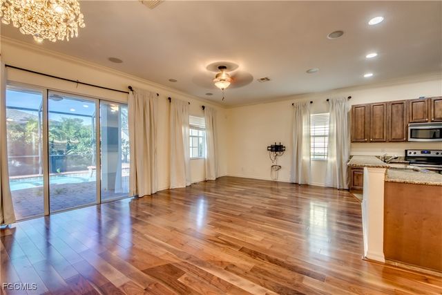 9145 Leatherwood LOOP, Lehigh Acres, FL 33936