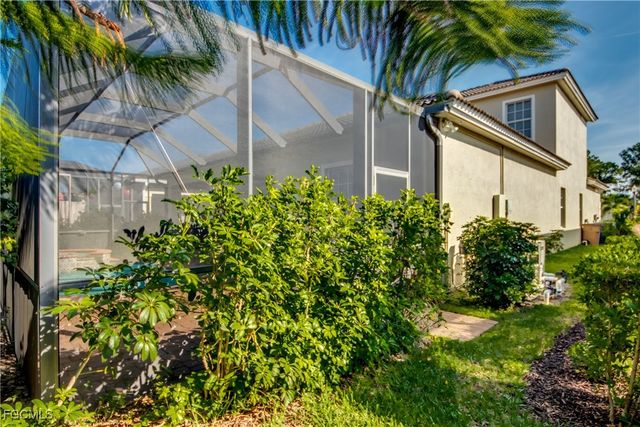 9145 Leatherwood LOOP, Lehigh Acres, FL 33936