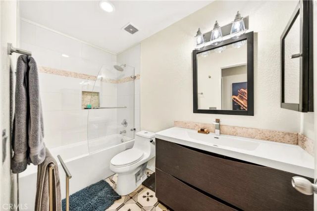 32445 Stonewood Way, Lake Elsinore, CA 92530