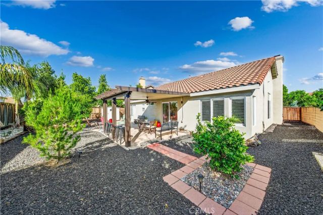 32445 Stonewood Way, Lake Elsinore, CA 92530