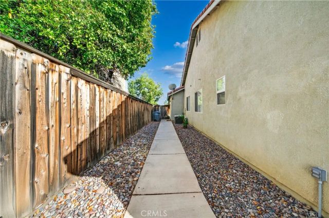 32445 Stonewood Way, Lake Elsinore, CA 92530