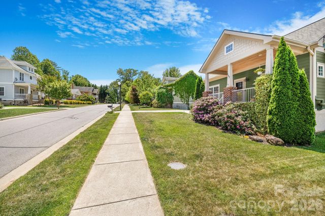 157 Estelle Park Drive, Asheville, NC 28806