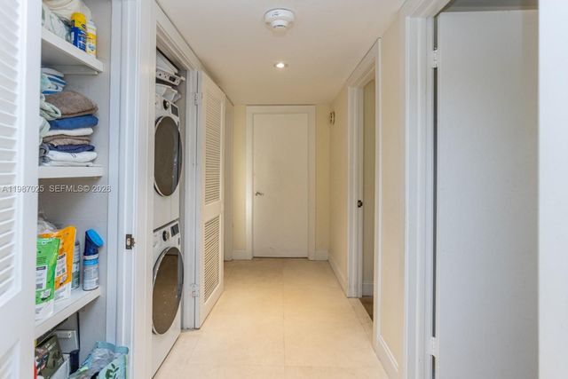 155 Ocean Lane Dr 201, Key Biscayne, FL 33149