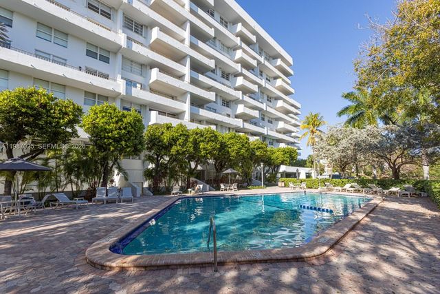 155 Ocean Lane Dr 201, Key Biscayne, FL 33149