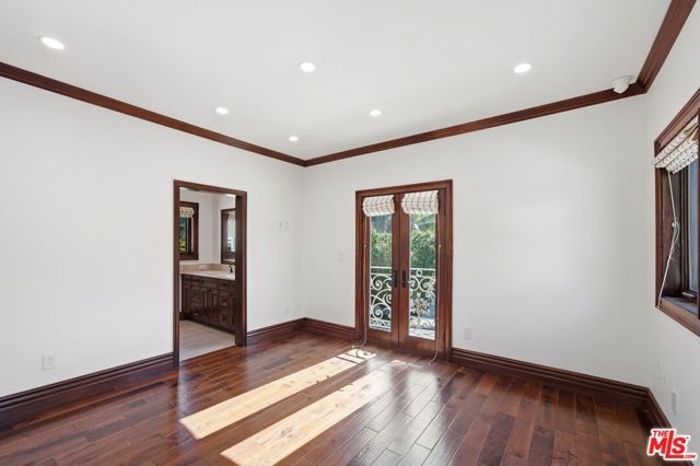 2108 San Ysidro Drive, Beverly Hills, CA 90210