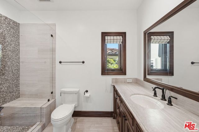 2108 San Ysidro Drive, Beverly Hills, CA 90210