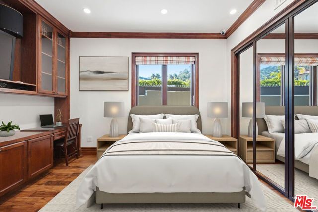 2108 San Ysidro Drive, Beverly Hills, CA 90210