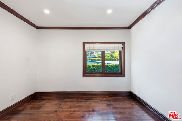 2108 San Ysidro Drive, Beverly Hills, CA 90210