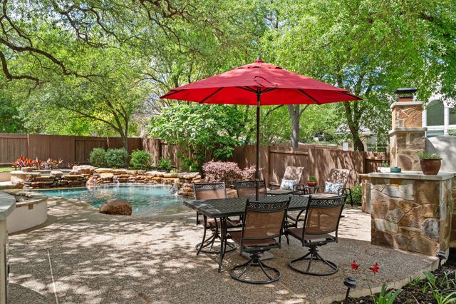 2320 Via Cordova CT, Austin, TX 78732