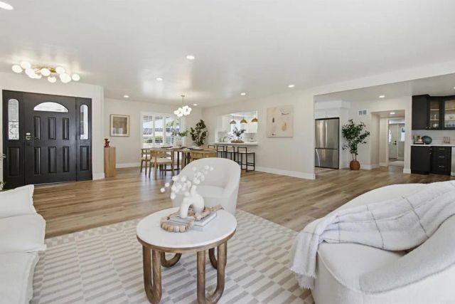 9345 Monona Drive, La Mesa, CA 91942