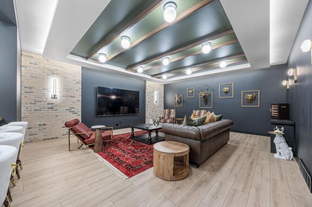 6837 Sunrise Point, Horace, ND 58047