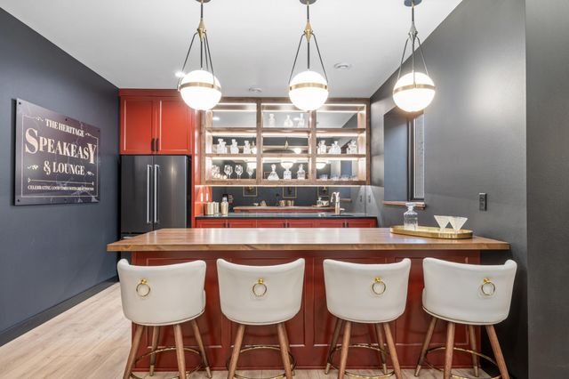 6837 Sunrise Point, Horace, ND 58047