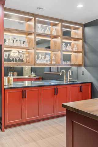 6837 Sunrise Point, Horace, ND 58047