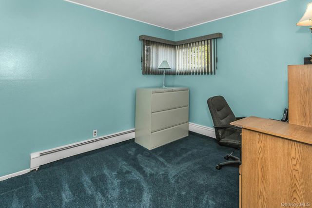 247 Knollwood Lane, Seaford, NY 11783