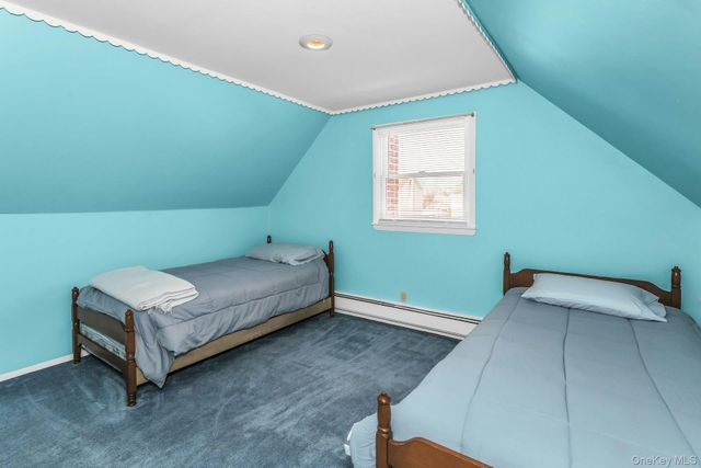 247 Knollwood Lane, Seaford, NY 11783