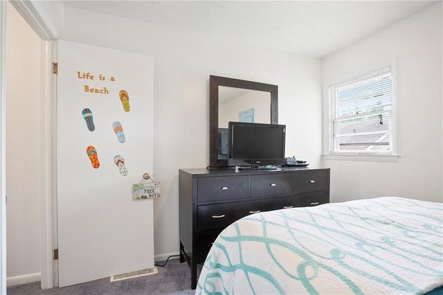 6381 Lakeview Drive, Buford, GA 30518