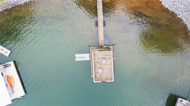 6381 Lakeview Drive, Buford, GA 30518