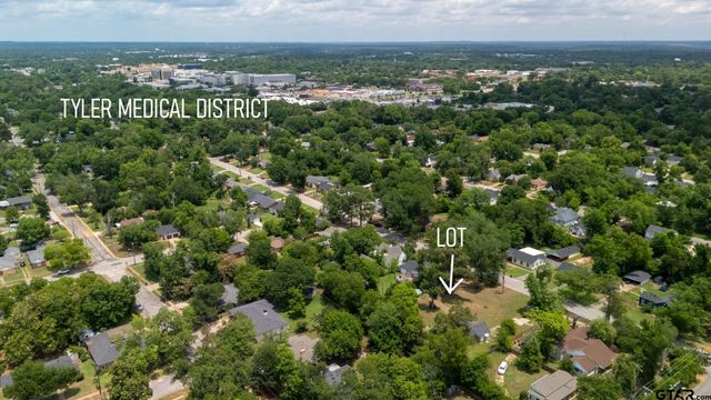 2115 S Sneed, Tyler, TX 75701