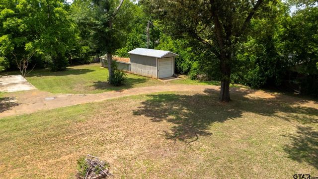 2115 S Sneed, Tyler, TX 75701