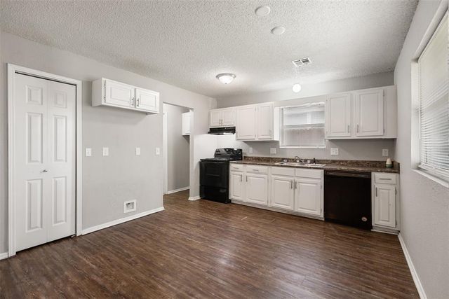 10015 Isaac Drive, Oklahoma City, OK 73130