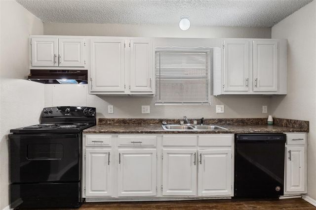 10015 Isaac Drive, Oklahoma City, OK 73130