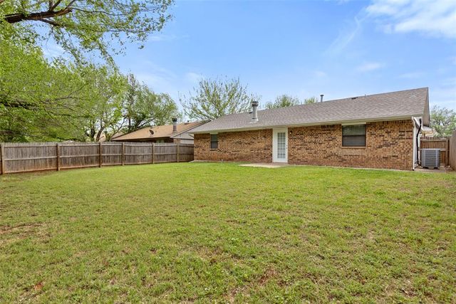 10015 Isaac Drive, Oklahoma City, OK 73130