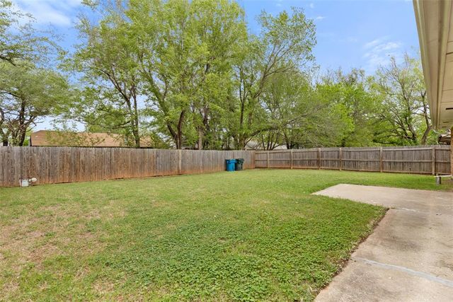 10015 Isaac Drive, Oklahoma City, OK 73130