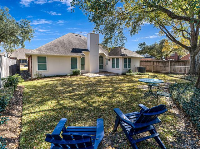 7603 Lone Meadow Court, Houston, TX 77095