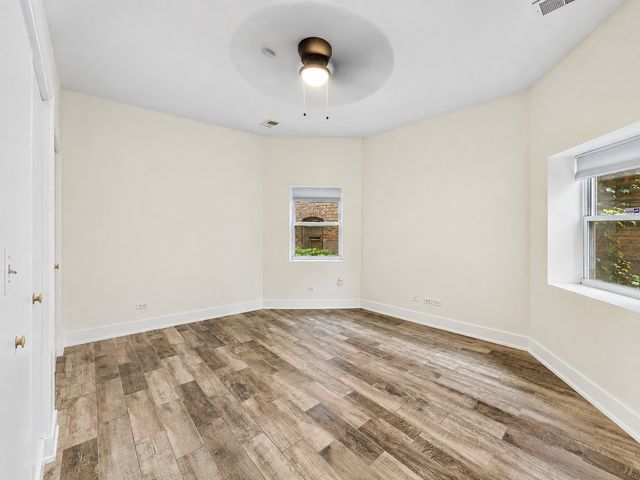 6328 N Bell Avenue G, Chicago, IL 60659