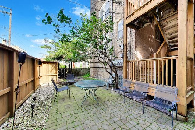 6328 N Bell Avenue G, Chicago, IL 60659