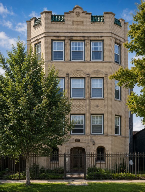 6328 N Bell Avenue G, Chicago, IL 60659