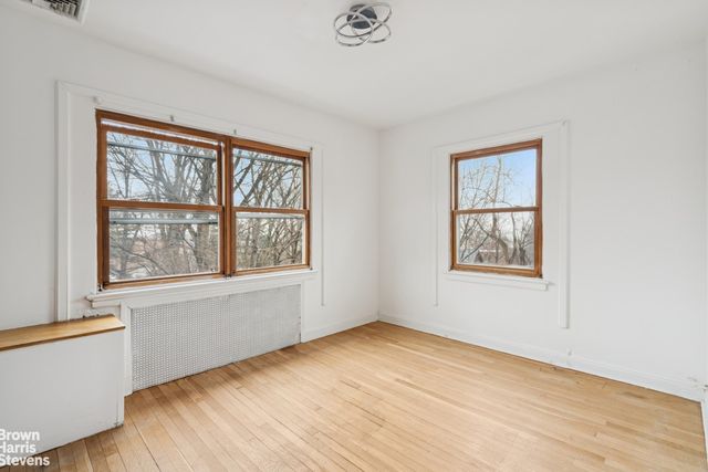 6015 INDEPENDENCE Avenue, New York City, NY 10471