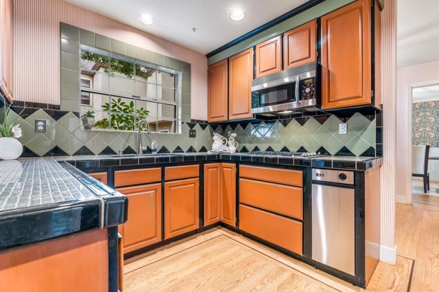 212 Angelita Avenue, Pacifica, CA 94044