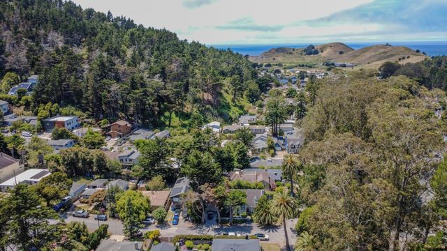 212 Angelita Avenue, Pacifica, CA 94044