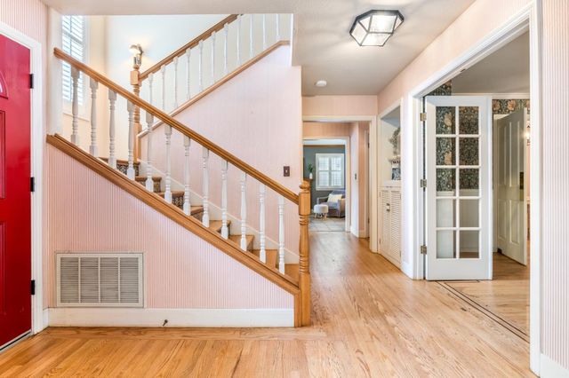 212 Angelita Avenue, Pacifica, CA 94044