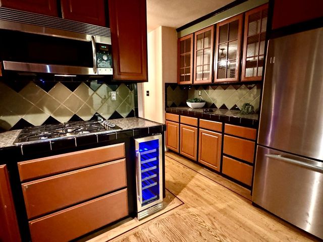 212 Angelita Avenue, Pacifica, CA 94044