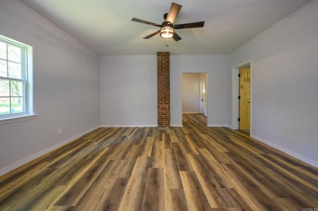 209 Ridge Ave, Mena, AR 71953