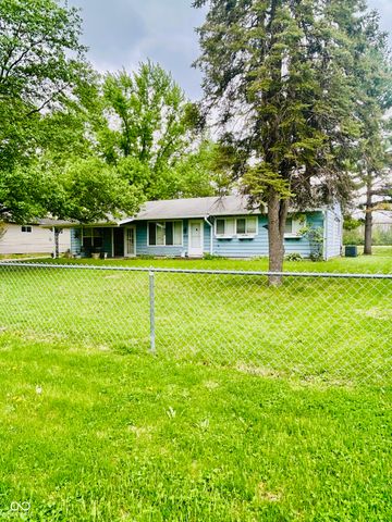 4231 Standish Drive, Indianapolis, IN 46221