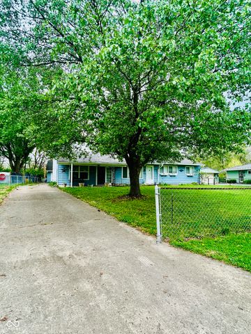 4231 Standish Drive, Indianapolis, IN 46221