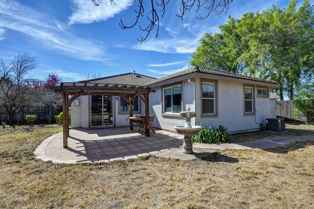 1795 Zurlo Way, Sacramento, CA 95835