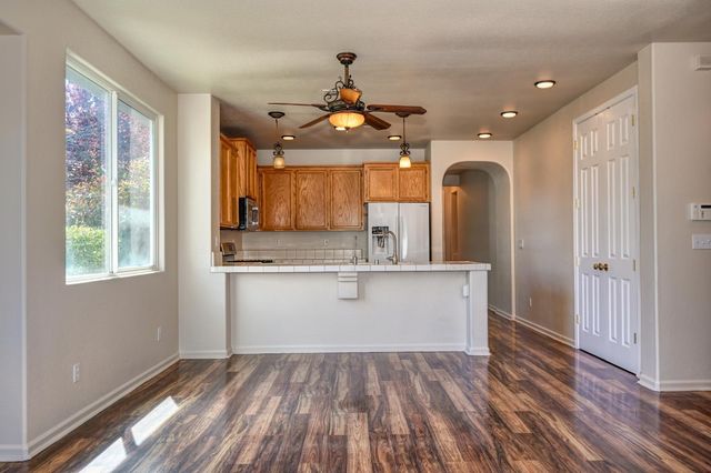 1795 Zurlo Way, Sacramento, CA 95835