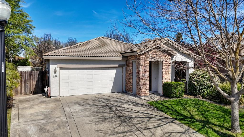 1795 Zurlo Way, Sacramento, CA 95835