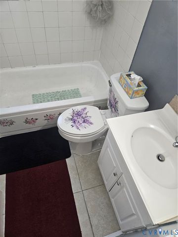 20117 Laurel Rd, South Chesterfield, VA 23803