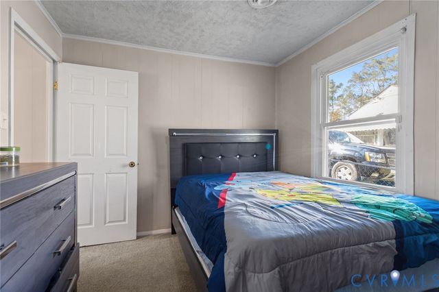 20117 Laurel Rd, South Chesterfield, VA 23803