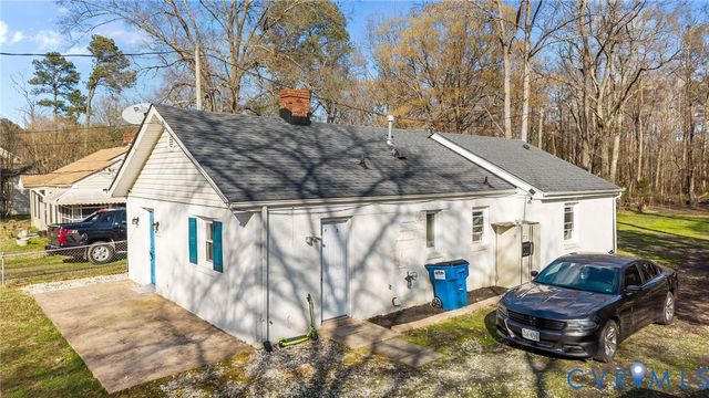 20117 Laurel Rd, South Chesterfield, VA 23803