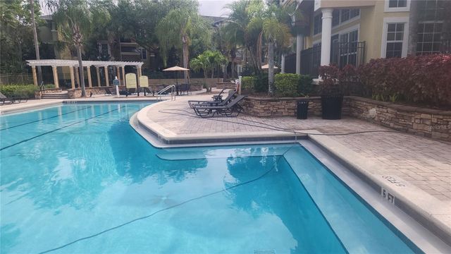 10205 COURTNEY PALMS BOULEVARD 101, Tampa, FL 33619